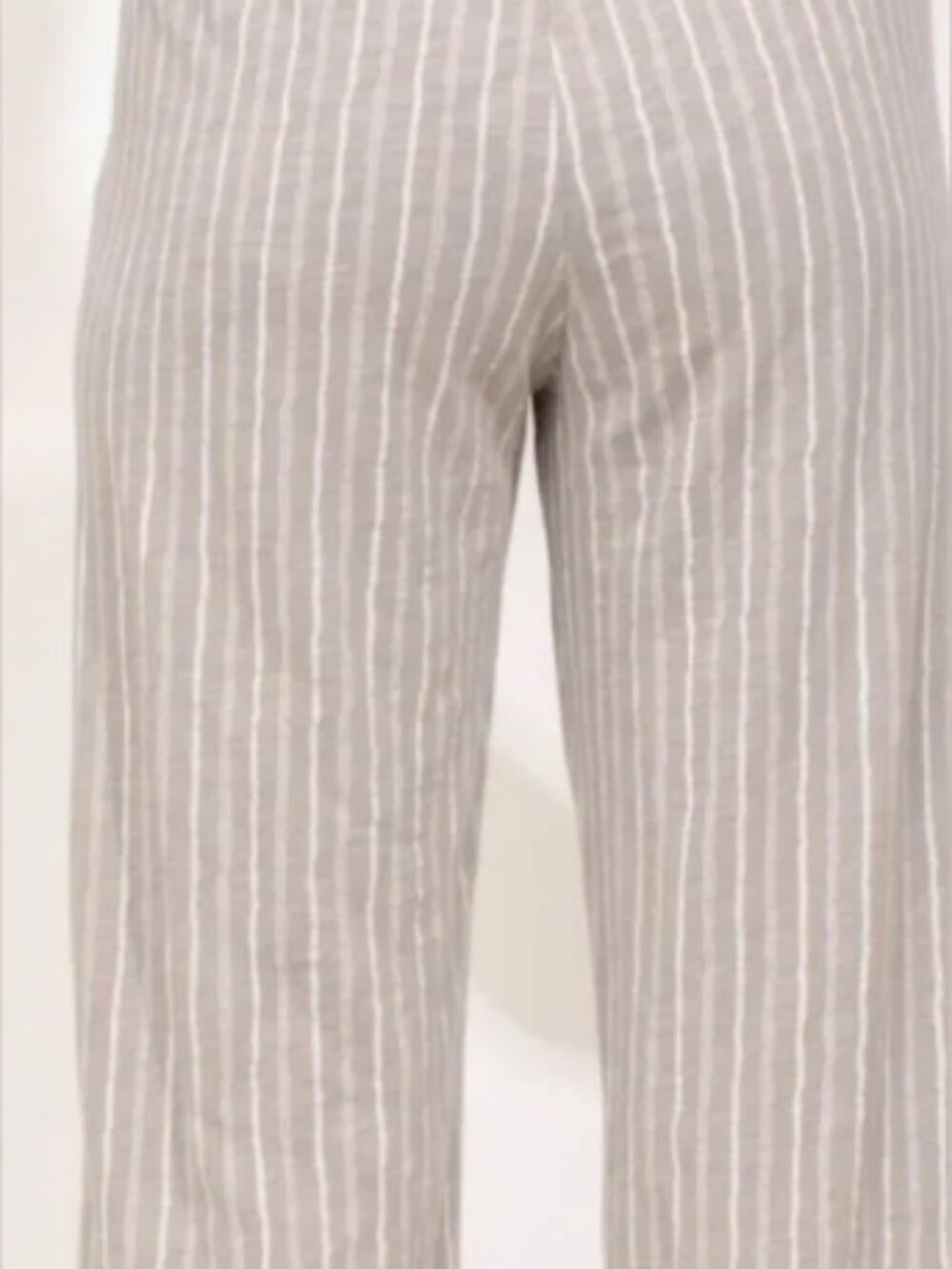 New 100% cotton Habitat cropped summer pants. Size XL